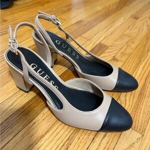 NEW GUESS Women's Black and Tan Slingback Heels
